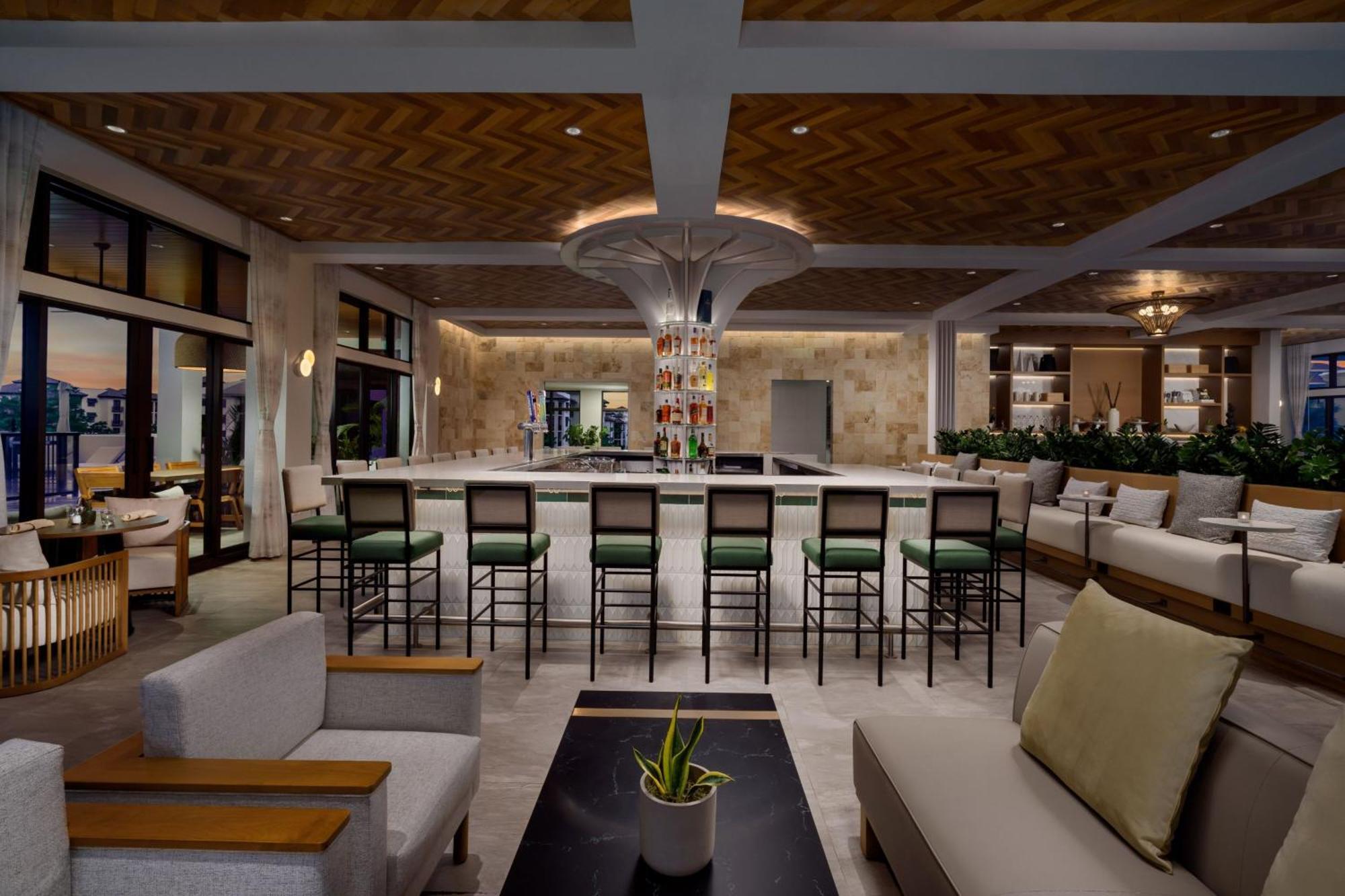 Ac Hotel By Marriott Naples 5Th Avenue Екстериор снимка